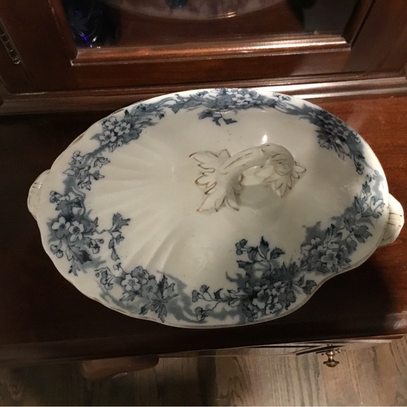 Doris Barka Lace Edge English Bowl - Picture 11 of 12